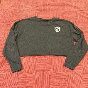 Born Primitive women’s large Gray Long Sleeve Cropped jersey / t-shirt